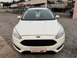 FORD - FOCUS - 2015/2016 - Branca - R$ 58.900,00
