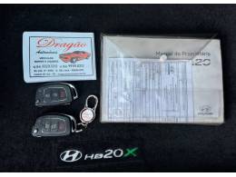 HYUNDAI - HB20X - 2014/2015 - Prata - R$ 55.900,00