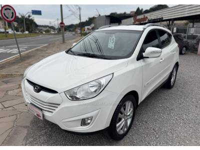 HYUNDAI - IX35 - 2014/2015 - Branca - R$ 73.900,00
