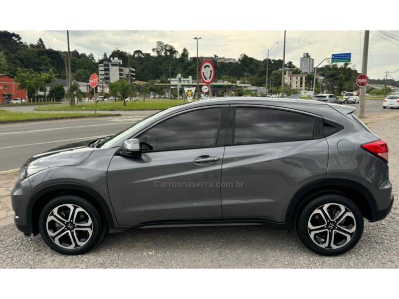 HONDA - HR-V - 2018/2018 - Cinza - R$ 95.900,00