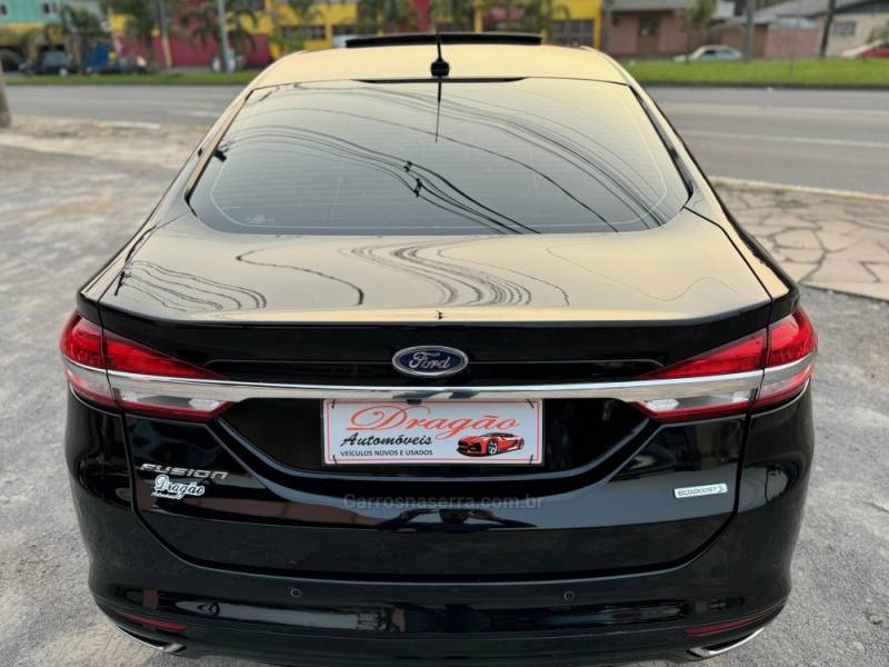 FORD - FUSION - 2018/2018 - Preta - R$ 93.900,00