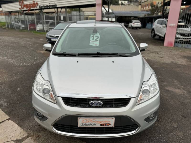 FORD - FOCUS - 2012/2012 - Prata - R$ 47.900,00