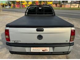 VOLKSWAGEN - SAVEIRO - 2003/2003 - Prata - R$ 35.900,00