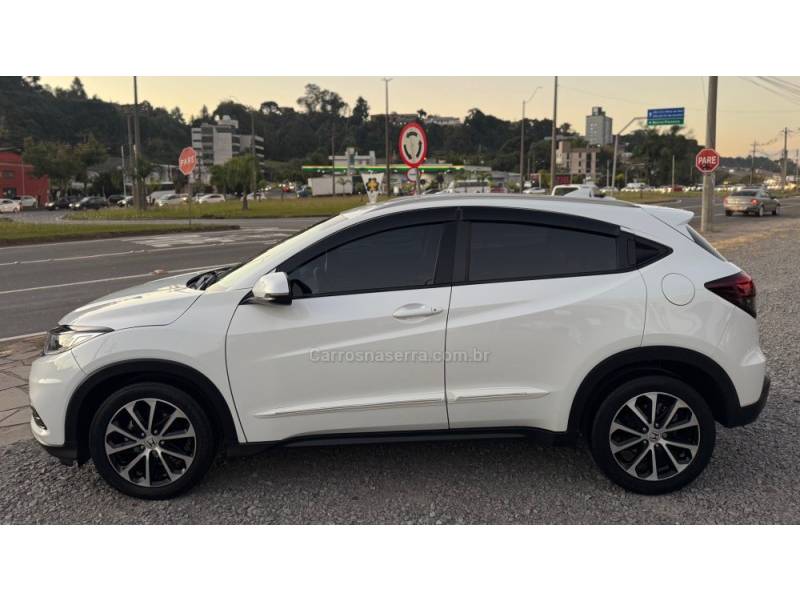 HONDA - HR-V - 2021/2021 - Branca - R$ 119.900,00