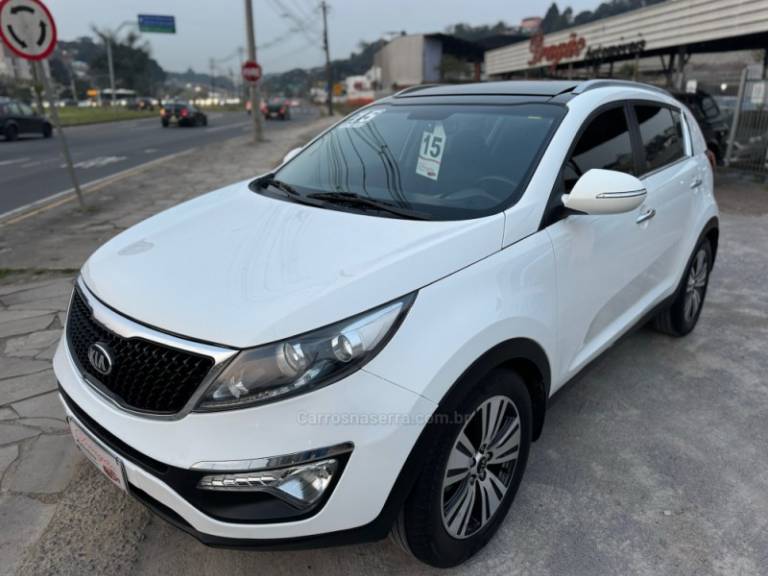 KIA MOTORS - SPORTAGE - 2014/2015 - Branca - R$ 90.900,00