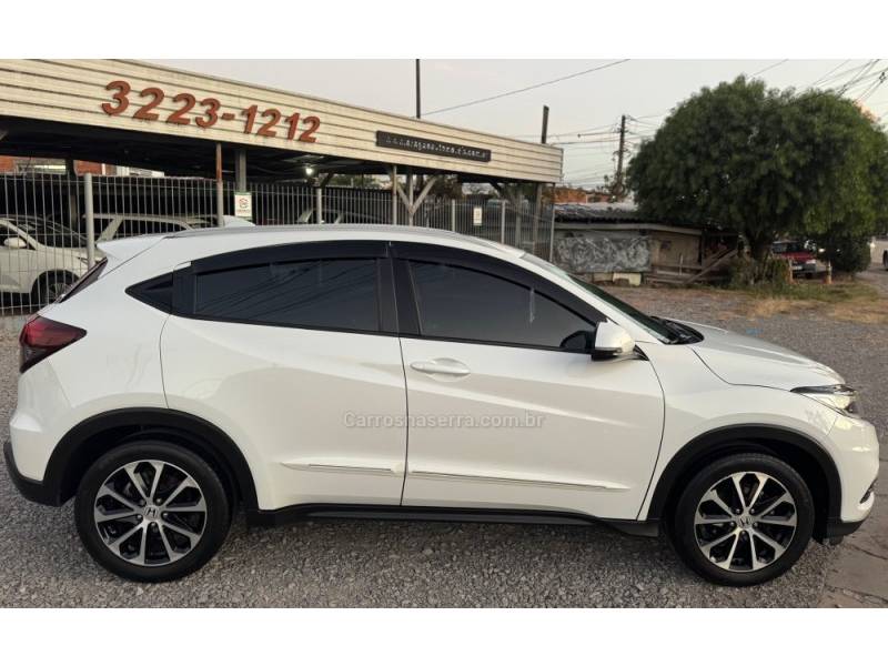 HONDA - HR-V - 2021/2021 - Branca - R$ 119.900,00
