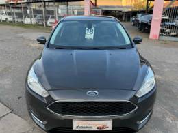 FORD - FOCUS - 2017/2018 - Cinza - R$ 69.900,00